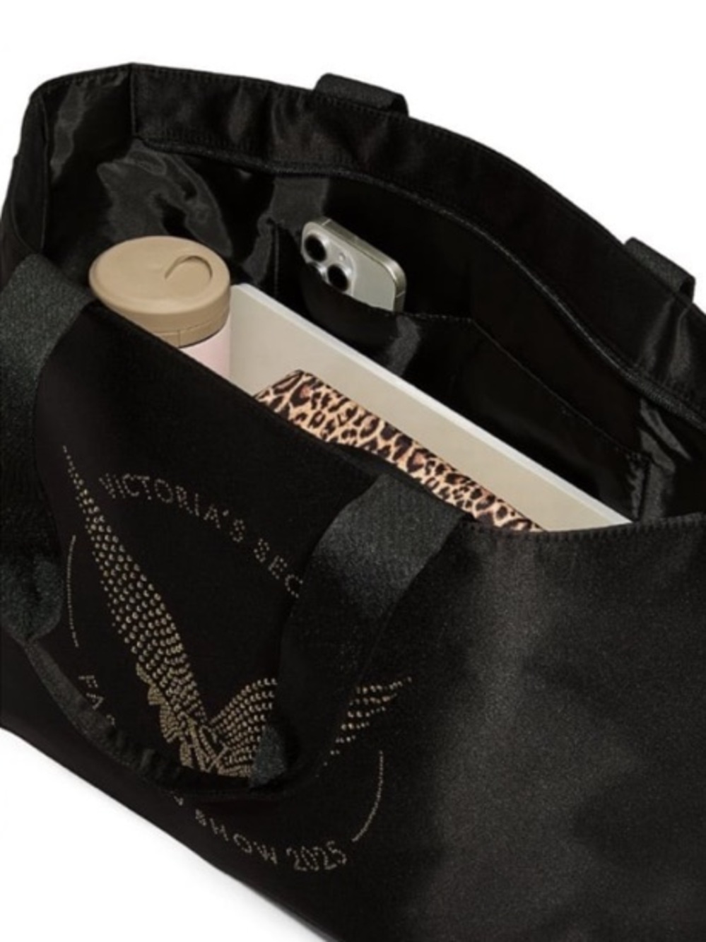 Victoria's Secret Fashion Show Tote with lotion - Picture 8 of 8